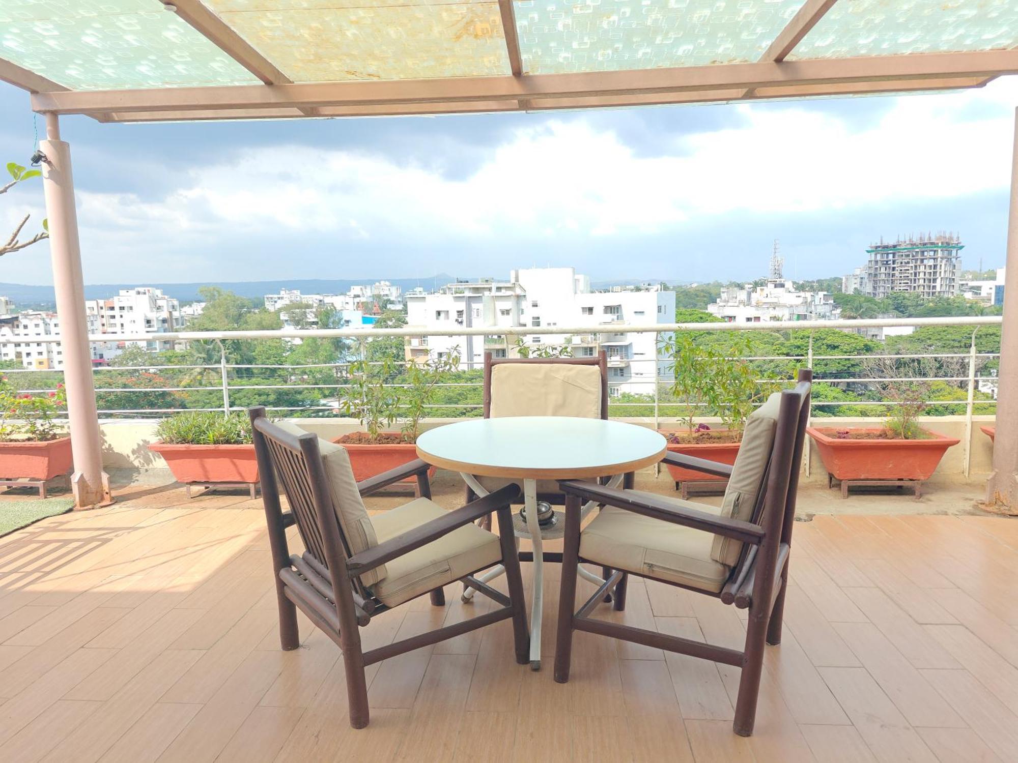 Chandralok Service Apartments Kolhapur Exterior foto