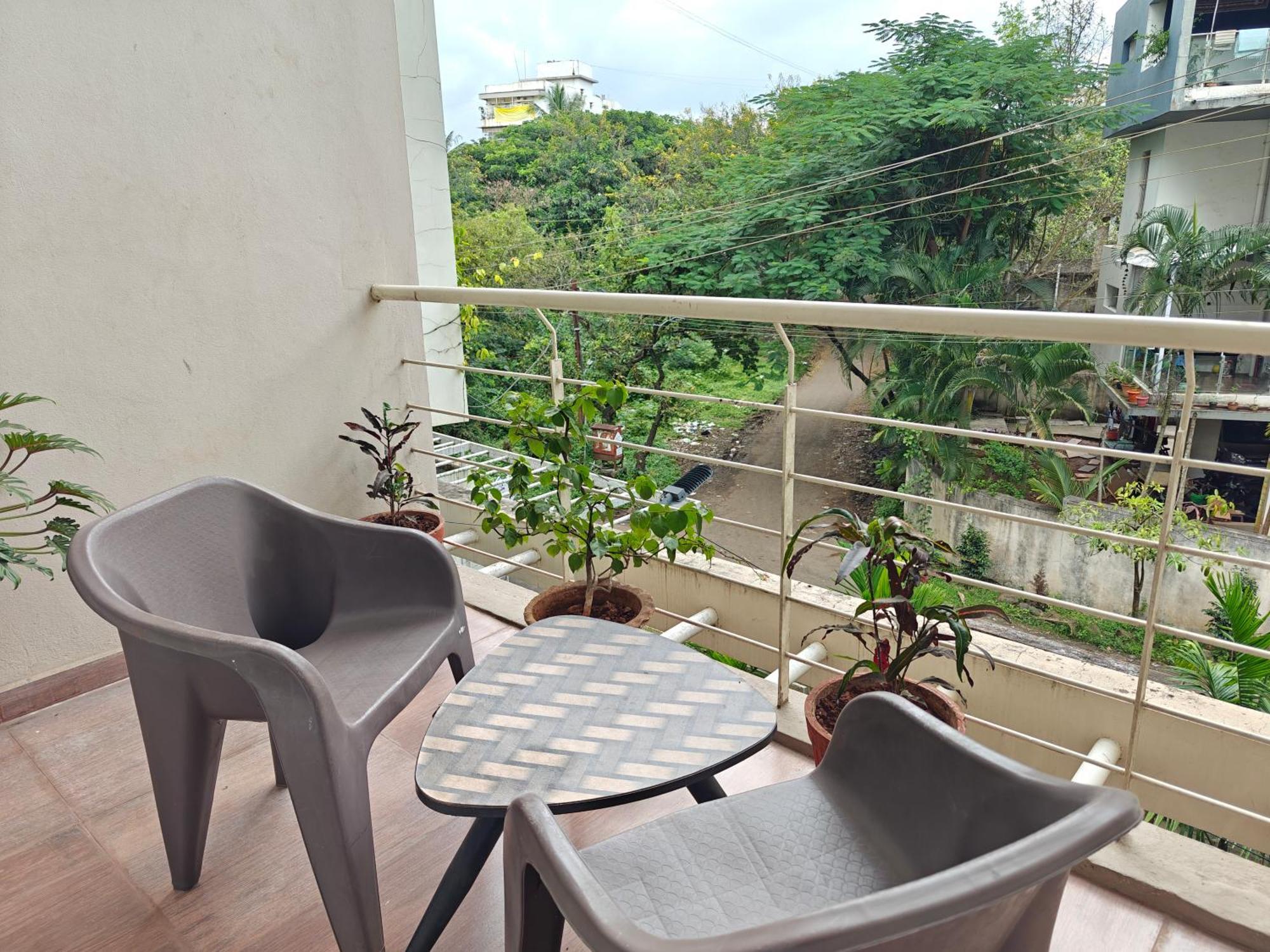 Chandralok Service Apartments Kolhapur Exterior foto